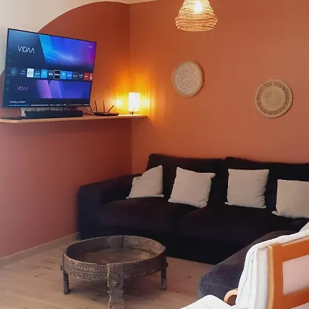Prázdninový dům Neuve 8 Pers Grande Terrasse Couverte 10 Min Des Plages Et De Soulac Talais